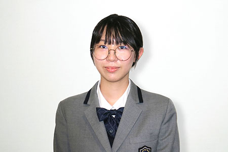 グランドアワード［科学技術政策担当大臣賞］ 山脇学園高等学校　大久保 亜美